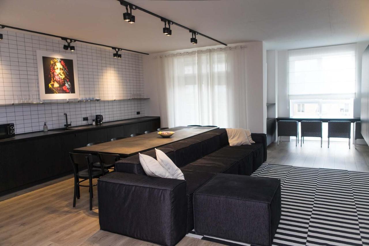 Stylish 1 Bedroom Studio Near Most City Dnipro Esterno foto