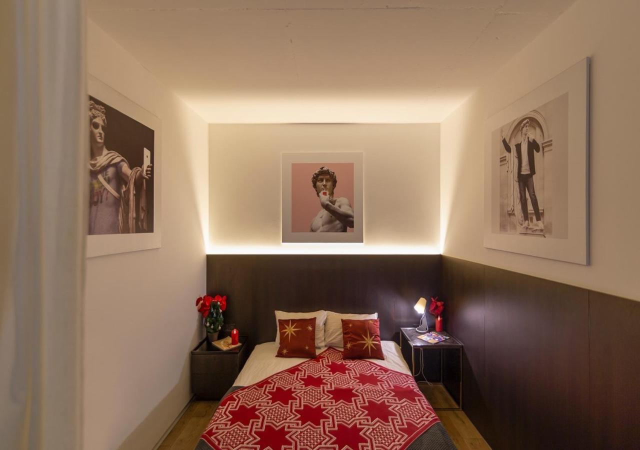 Stylish 1 Bedroom Studio Near Most City Dnipro Esterno foto